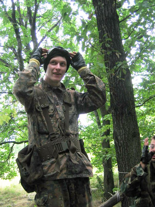 2_8_087.jpg